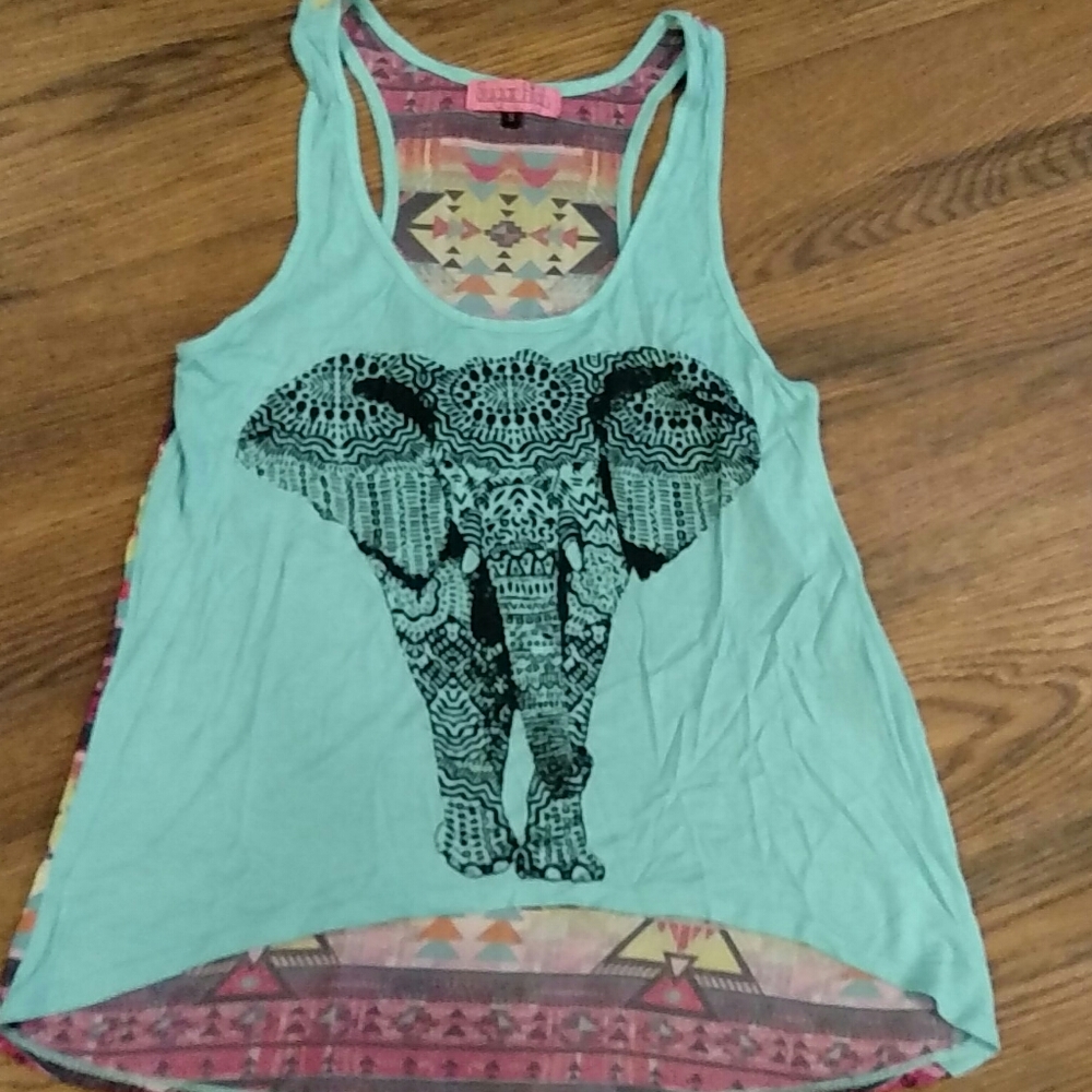 142 Tank top